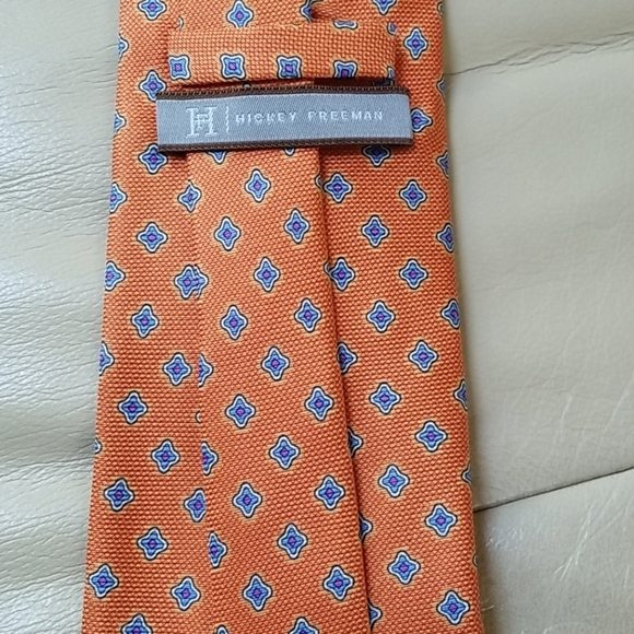 Hickey Freeman Neck Tie - Picture 5 of 8